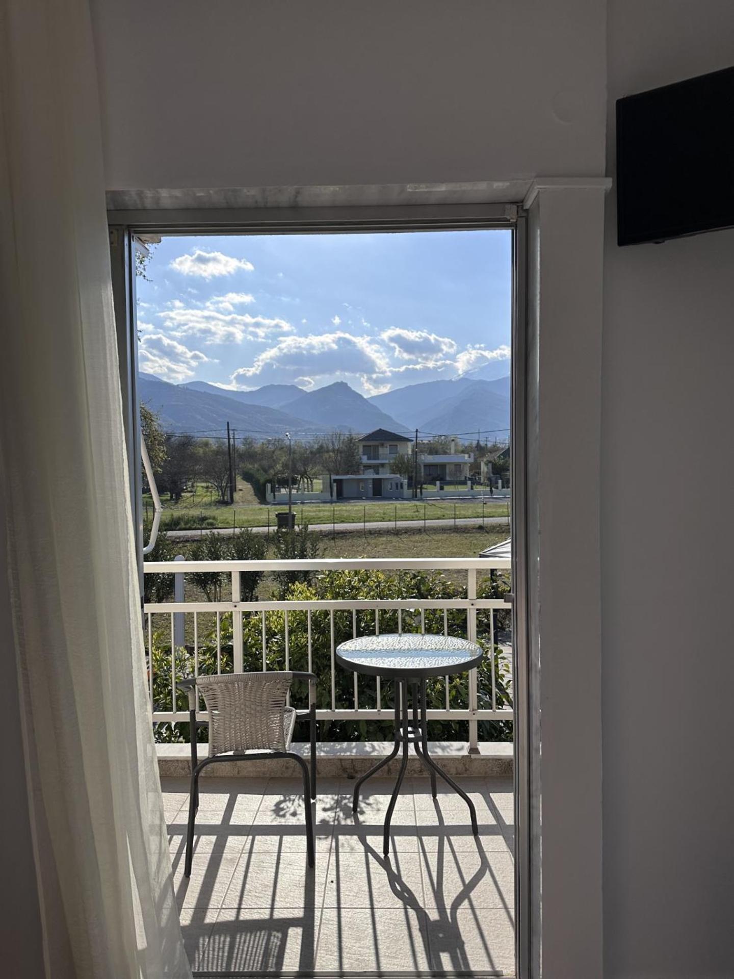 Aparthotel Livithra Paralía Skotínis