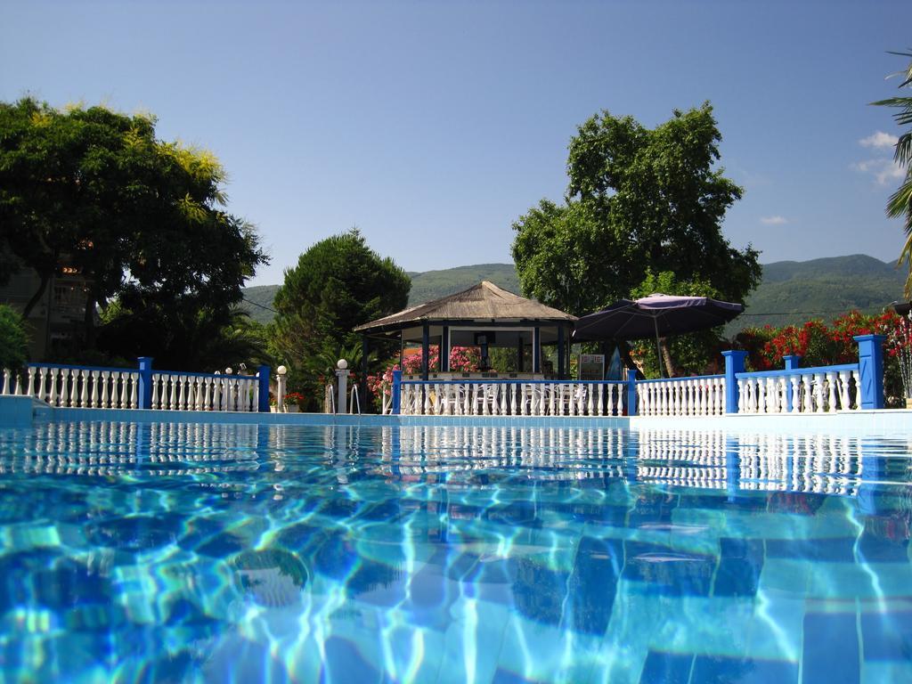 Livithra Aparthotel Paralía Skotínis