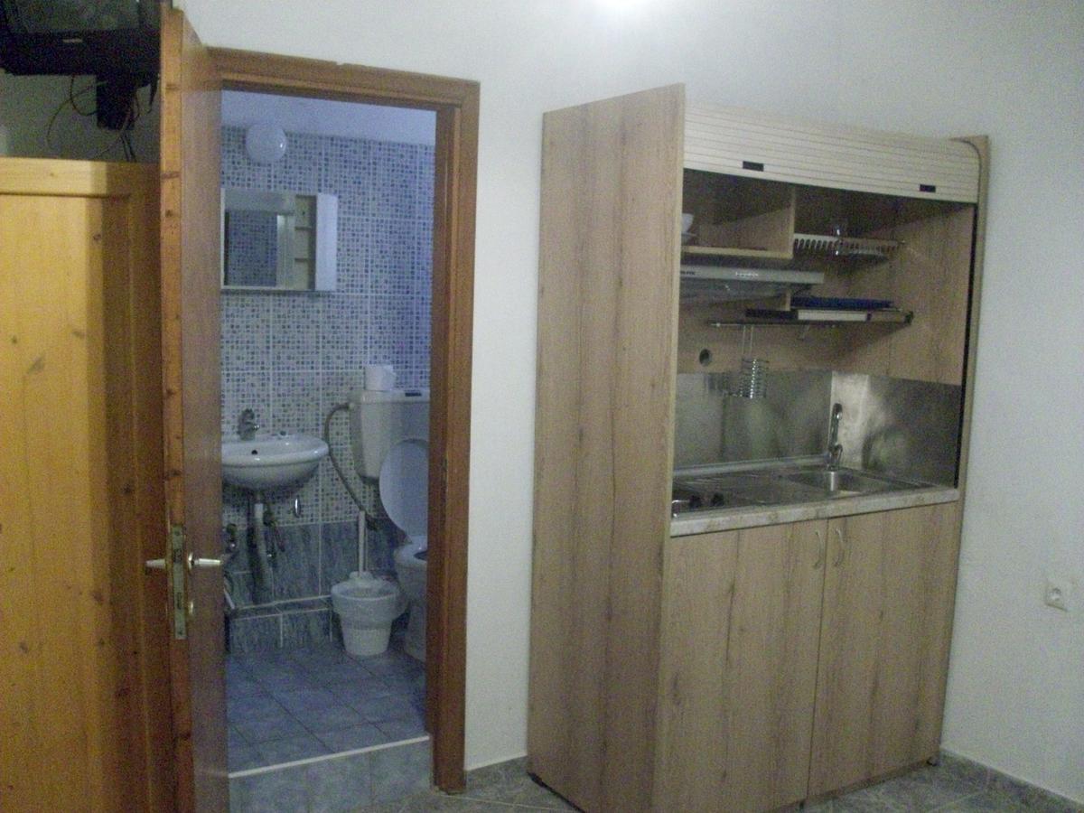 Apartahotel Livithra 2*